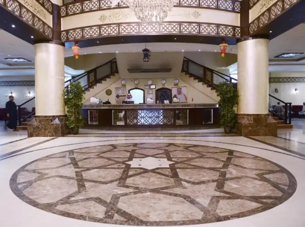Hayah Plaza Hotel 6